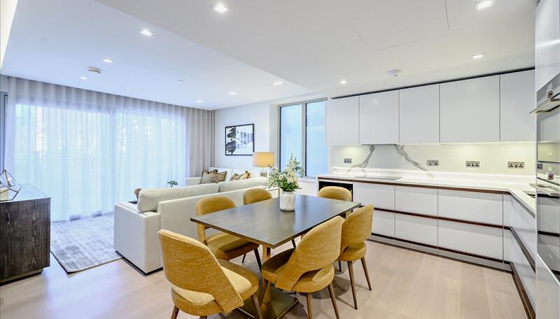 3 bed property in Garrett Mansions , West End Gate, London